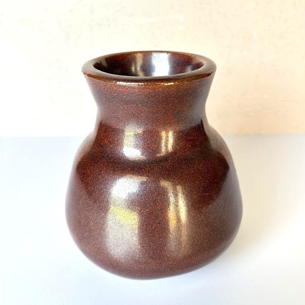 Studio Pottery Hand Thrown Metallic Copper Brown Speckled Glaze‎ Vase Signed TM